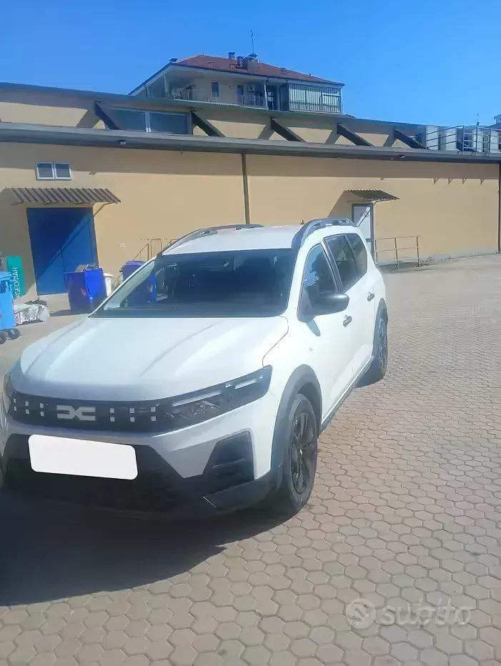 Nuova Dacia Jogger 120 CV (88 kW) 2026 Bianco Monovolume