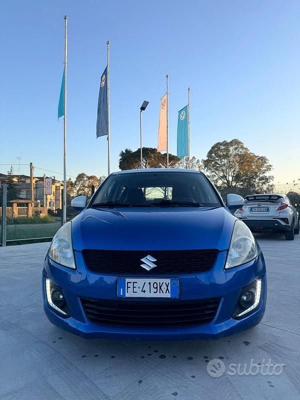 Usata Suzuki Swift Cool 74 CV (54 kW) 2016 Blu Utilitaria
