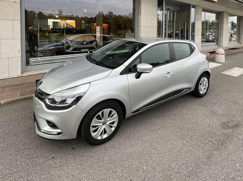 Usata Renault Clio IV Business 76 CV (55 kW) 2019 Grigio Berlina