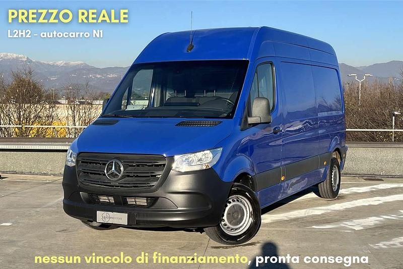 Usata Mercedes Sprinter 114 CV (83 kW) 2020 Blu Furgone