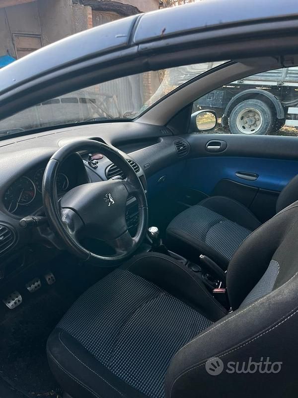Usata Peugeot 206 2003 Nero Cabrio