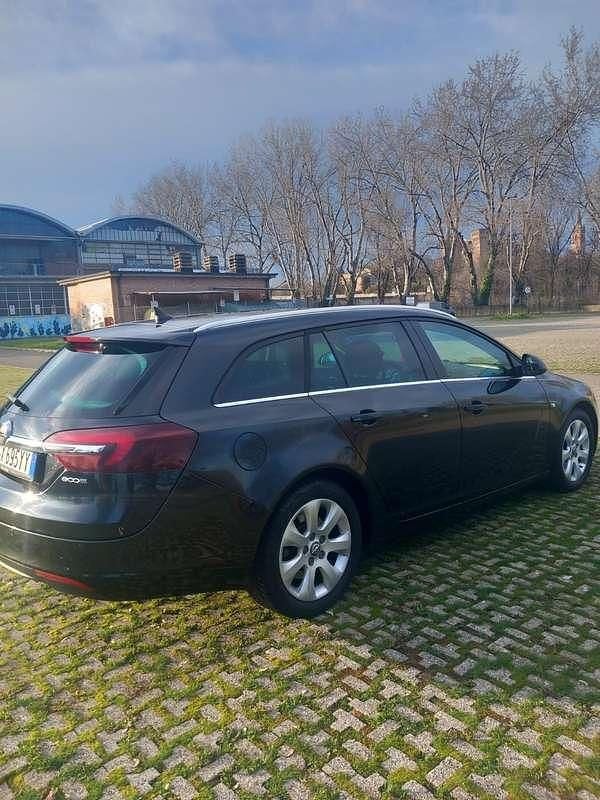 Usata Opel Insignia Country Tourer 163 CV (119 kW) 2014 Nero Station wagon