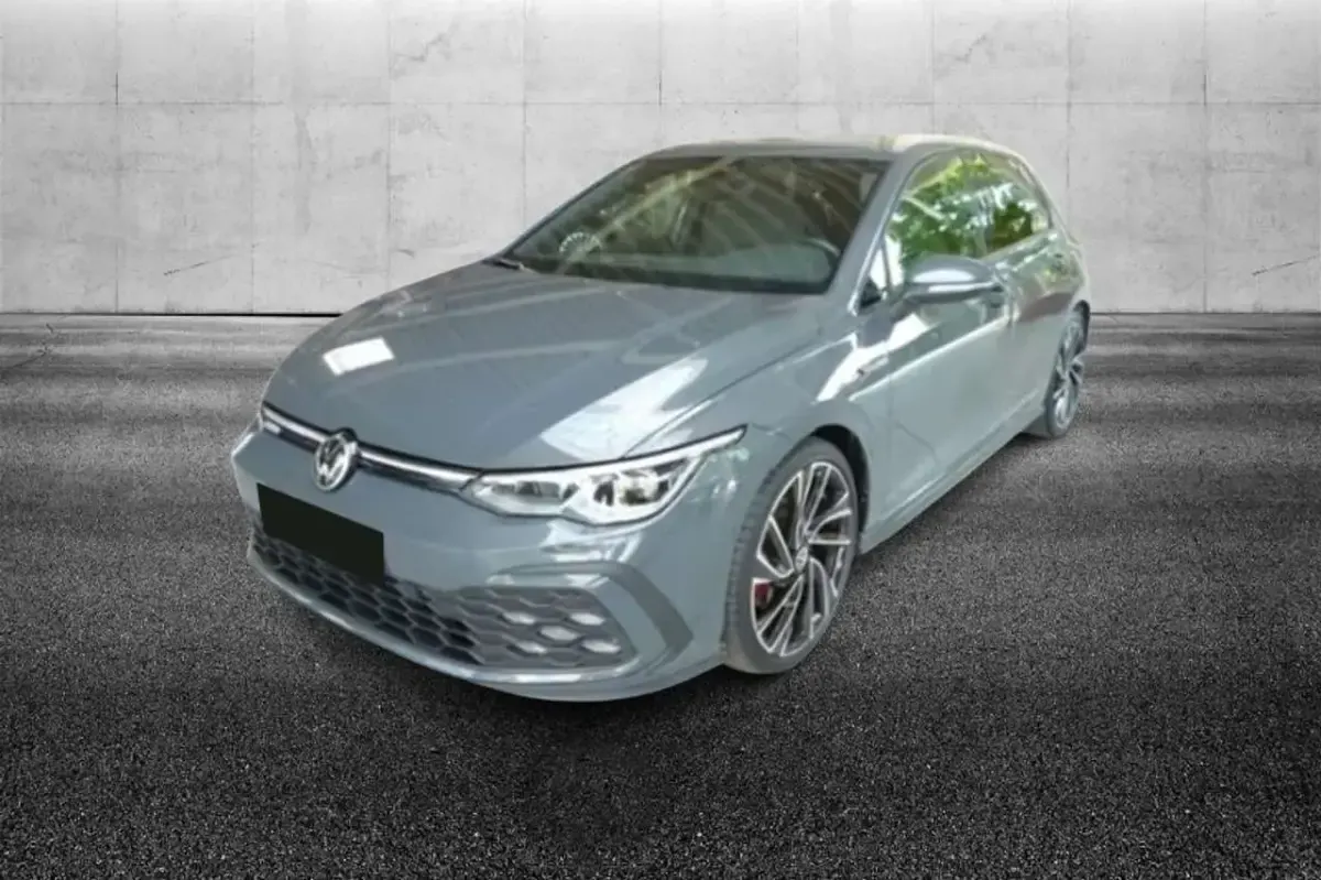 Usata VW Golf VIII GTD 200 CV (147 kW) 2022 Grigio Monovolume