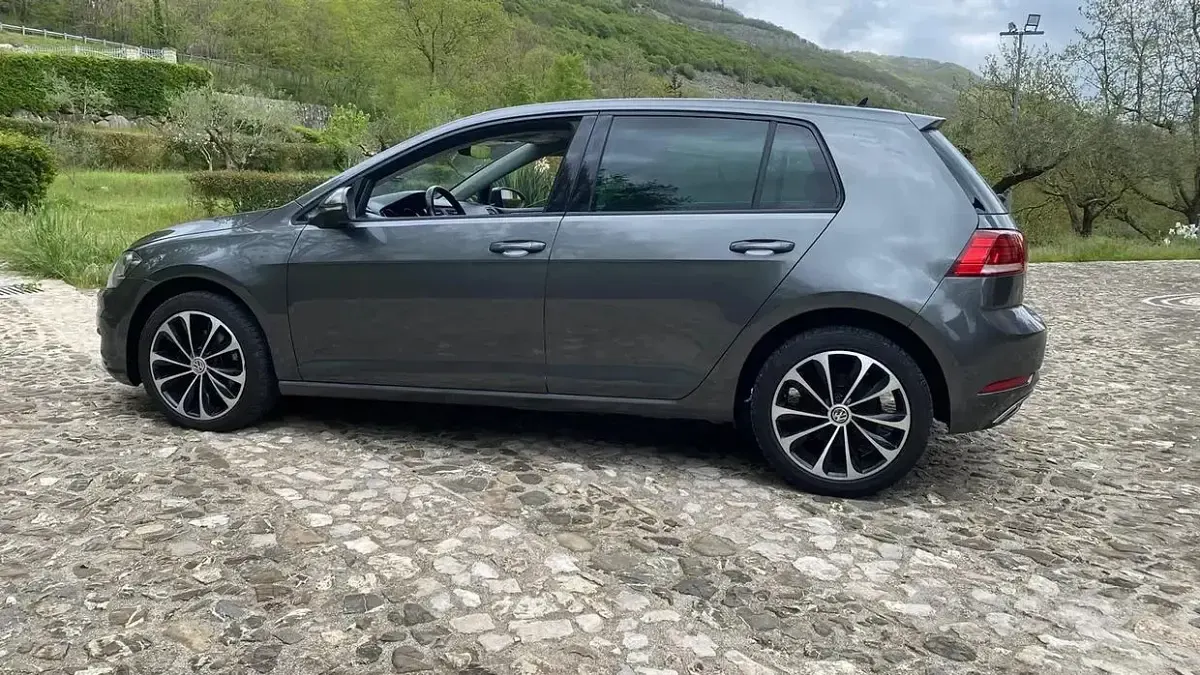 Usata VW Golf VII 115 CV (84 kW) 2018 Grigio Berlina