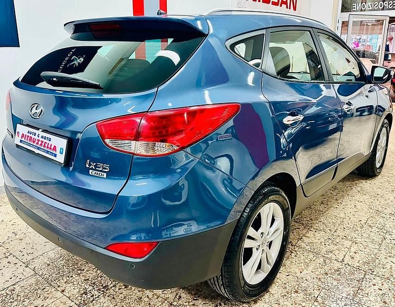 Usata Hyundai ix35 Comfort 136 CV (100 kW) 2012 Blu SUV