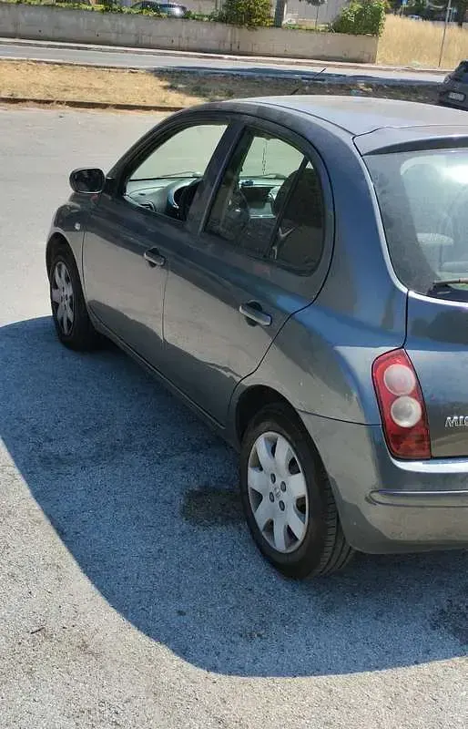 Usata Nissan Micra Visia 65 CV (47 kW) 2005 Berlina