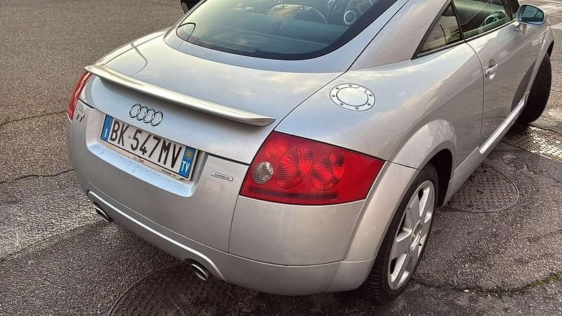 Usata Audi TT 224 CV (164 kW) 2000 Coupé