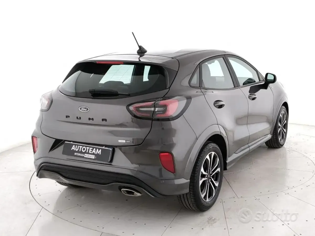 Usata Ford Puma ST-Line 125 CV (91 kW) 2021 Grigio SUV