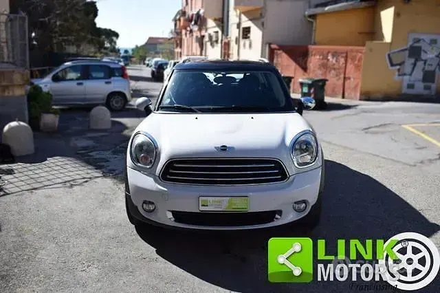 Käytetty Mini Cooper D Countryman 112 HP (82 kW) 2012 Valkoinen Katumaasturi