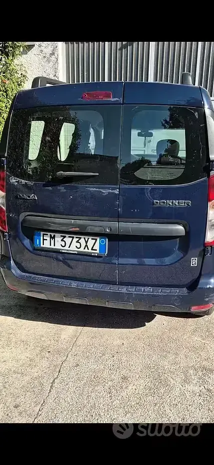 Usata Dacia Dokker Lauréate 75 CV (55 kW) 2018 Monovolume