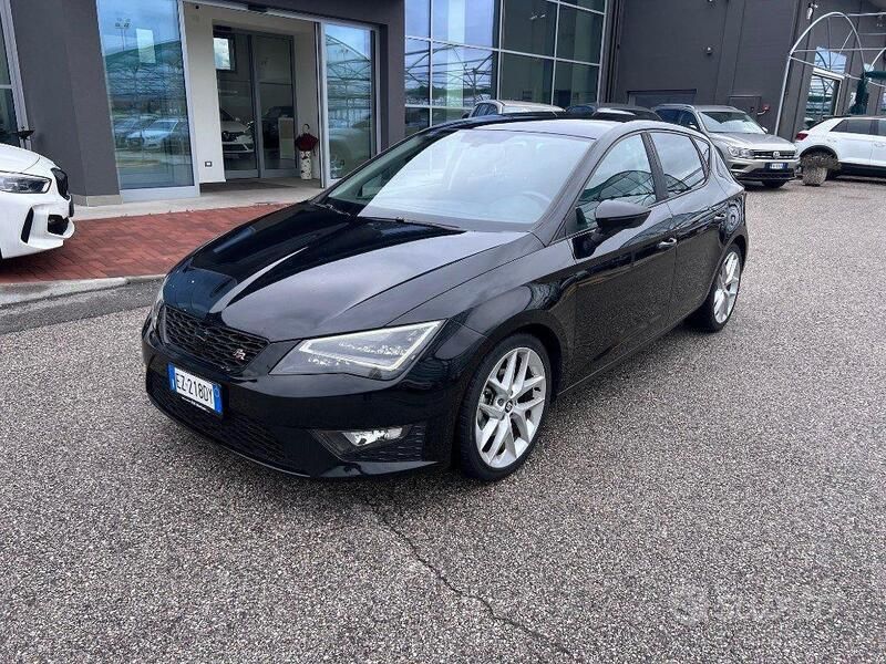 Nero Usata 2015 Seat Leon FR Tre volumi | 12.500 € (Cara) - Immagine 1/4