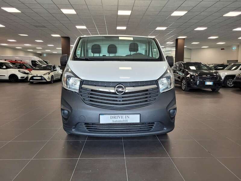 Usata Opel Vivaro 120 CV (88 kW) 2018 Bianco Monovolume