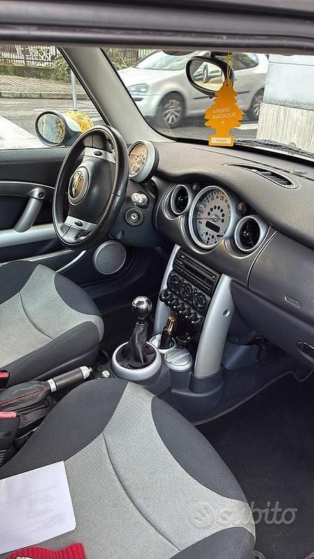Usata Mini Cooper S 2003 Grigio Utilitaria