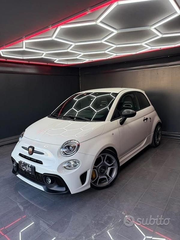 Usata Abarth 595 Turismo 165 CV (121 kW) 2019 Bianco Utilitaria