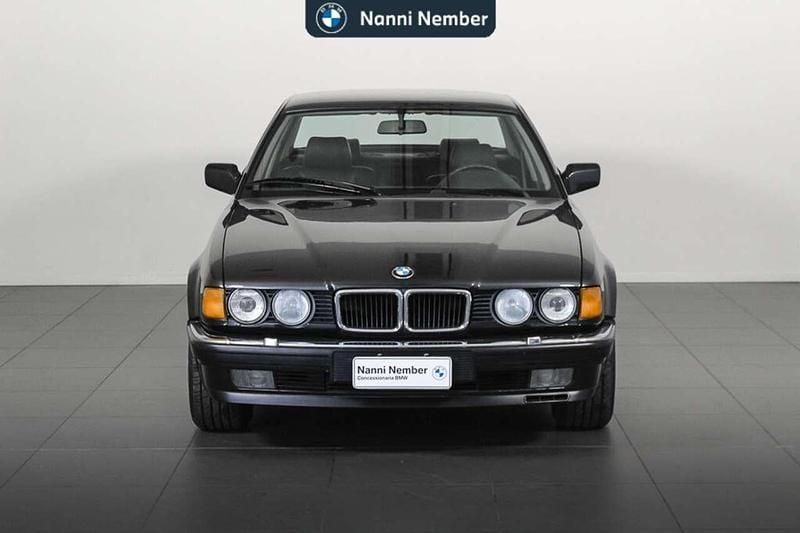 Usata BMW 750 Efficient Dynamics 292 CV (214 kW) 1988 Nero Berlina