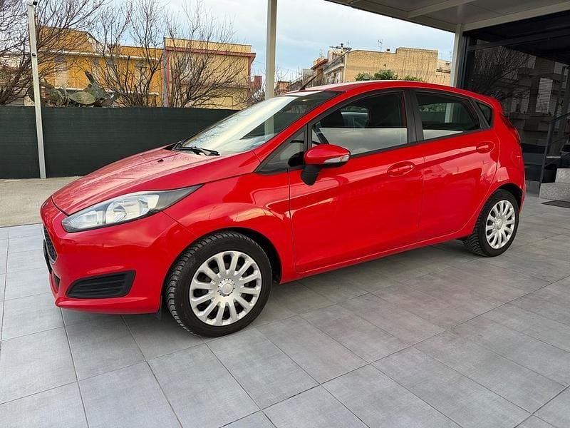 Occasion Ford Fiesta Business Edition 75 ch (55 kW) 2016 Doré Berline