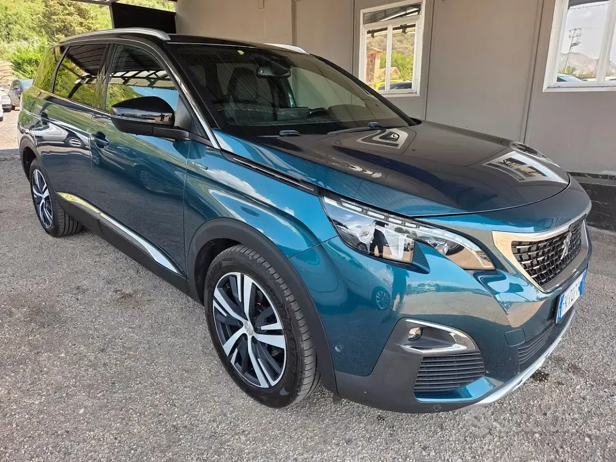 Usata Peugeot 5008 GT-line 150 CV (110 kW) 2017 Blu SUV