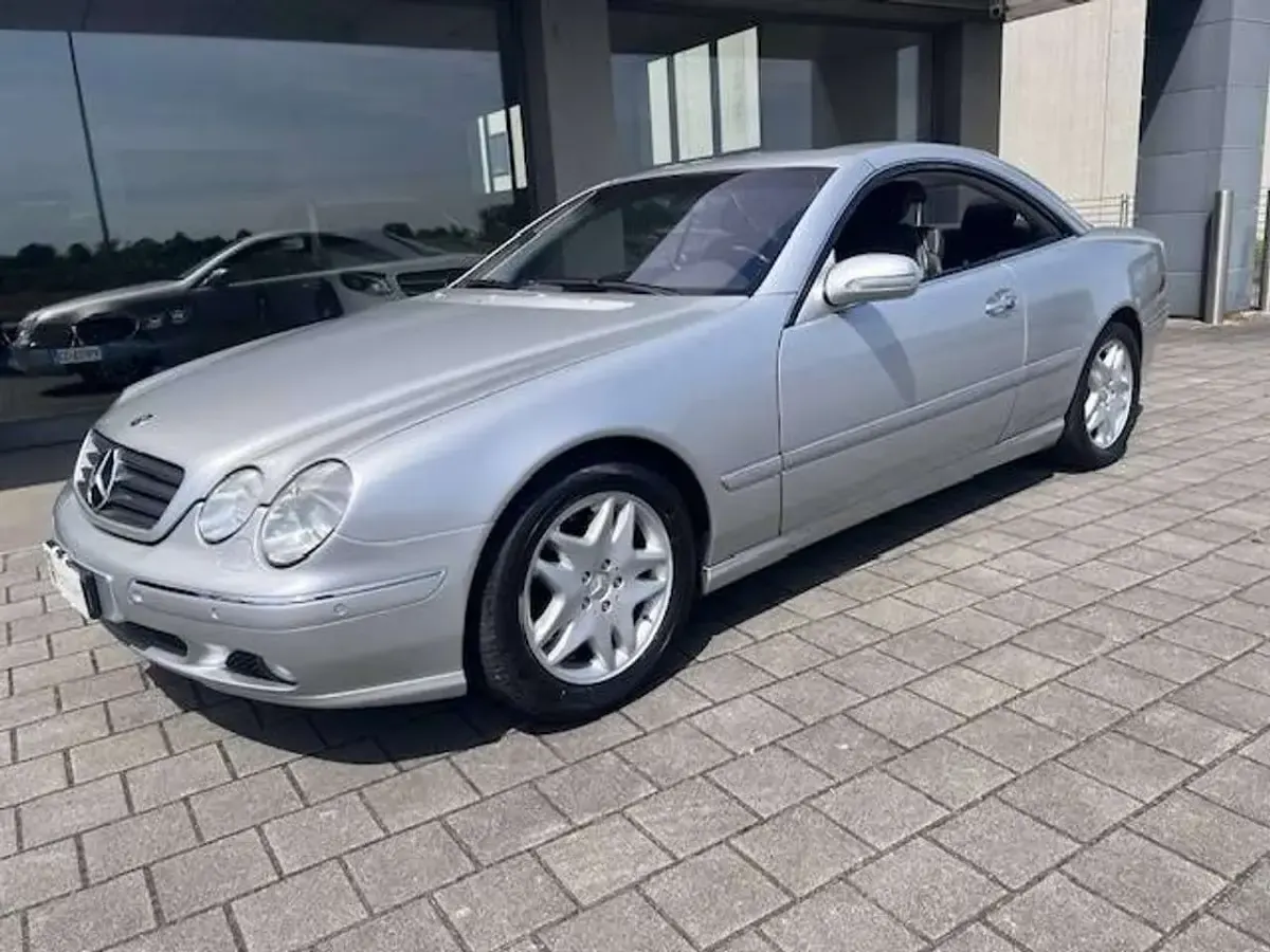 Usata Mercedes CL500 320 CV (235 kW) 2000 Argento Coupé