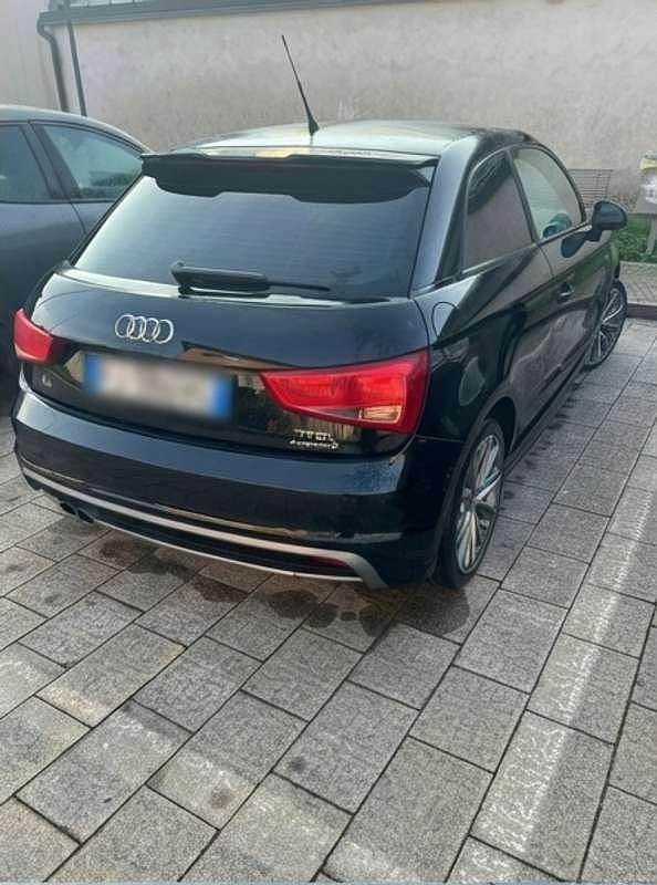 Usata Audi A1 Ambition 122 CV (89 kW) 2011 Nero Utilitaria