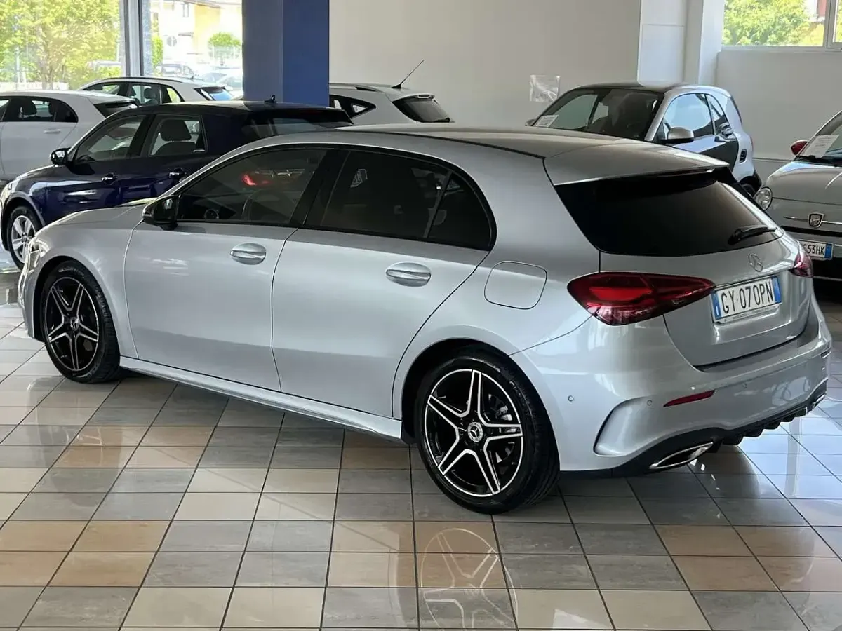 Usata Mercedes A180 Advanced Plus 116 CV (85 kW) 2025 Argento Berlina