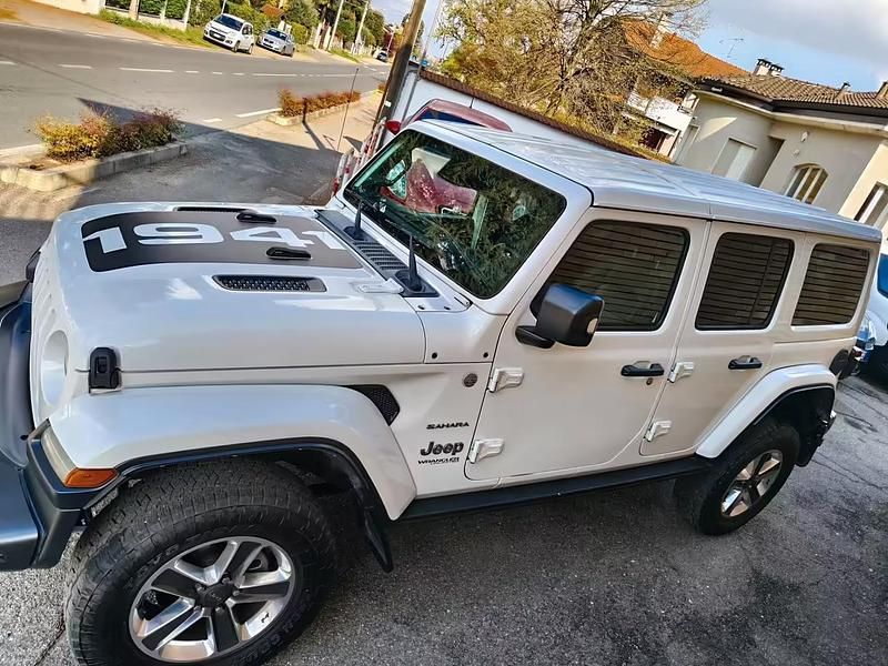 Usata Jeep Wrangler Unlimited Sahara 199 CV (146 kW) 2021 Bianco SUV