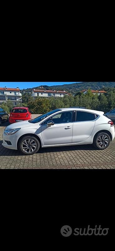 Usata 2014 Citroën DS4 Due volumi | 6500 € (Ottimo prezzo) - Immagine 1/4