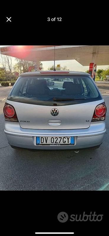 Usata VW Polo Sportline 80 CV (58 kW) 2009 Grigio Berlina