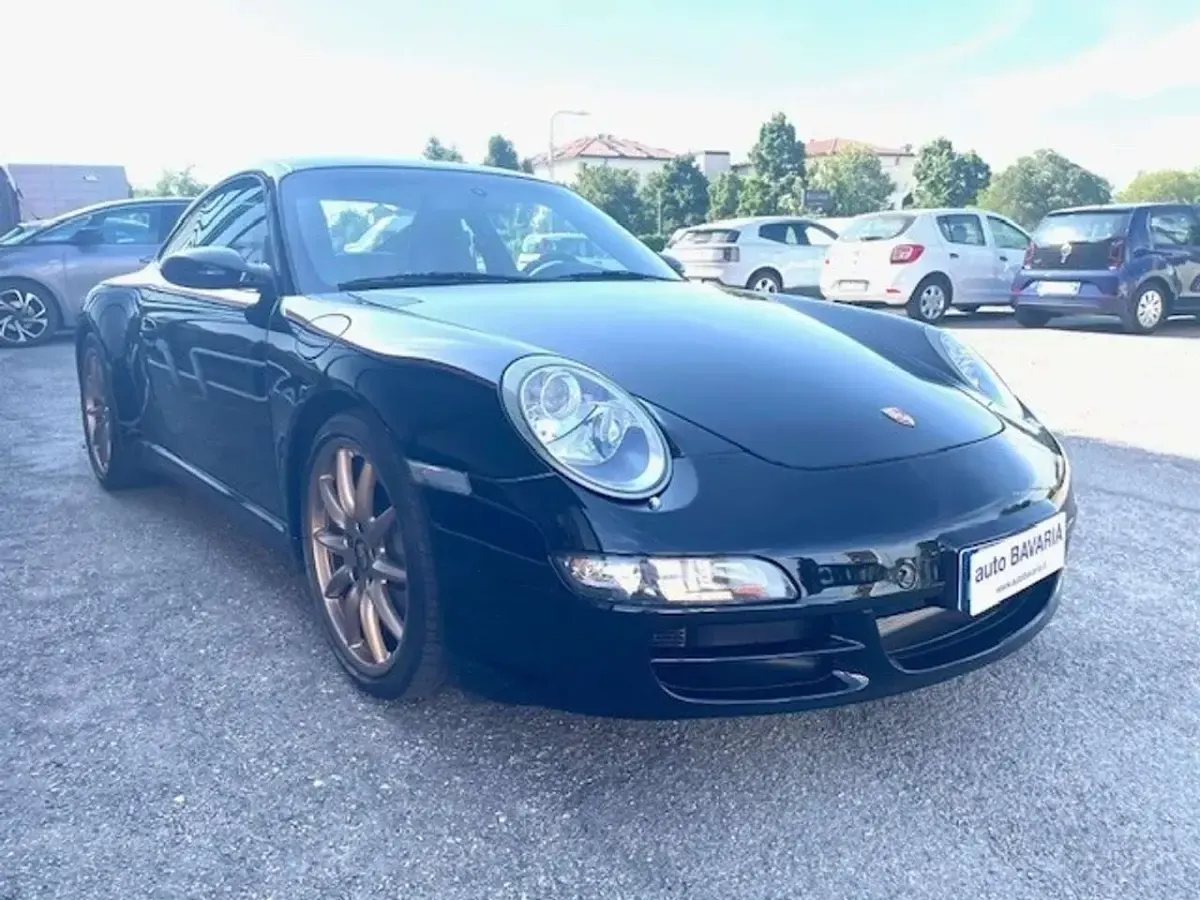 Usata Porsche 911 Carrera 4 325 CV (239 kW) 2006 Nero Coupé