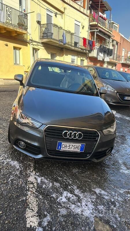 Usata Audi A1 S-Line 105 CV (77 kW) 2011 Grigio Utilitaria