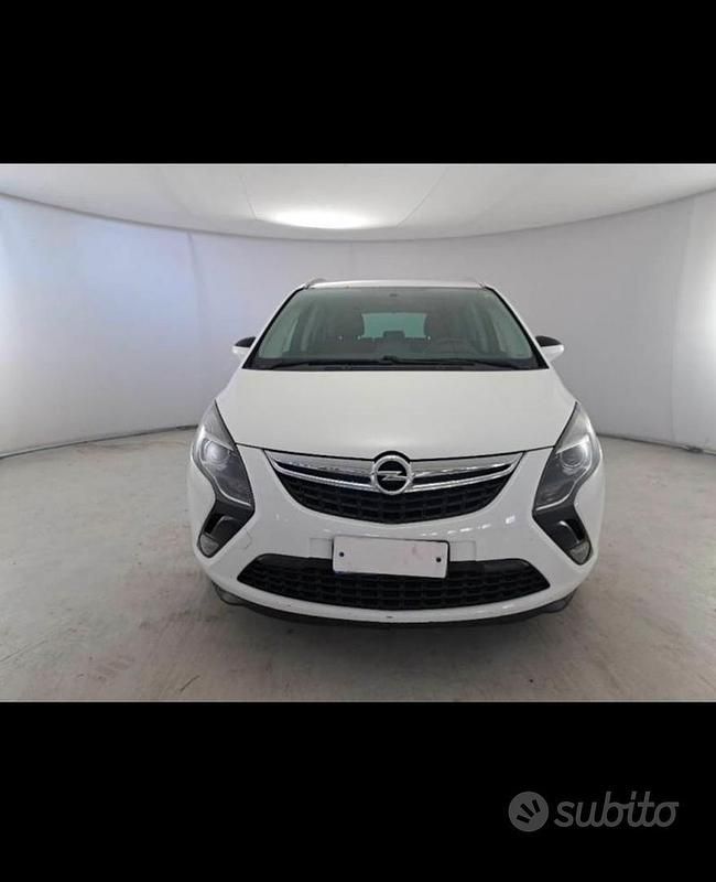 Usata Opel Zafira Tourer Cosmo 165 CV (121 kW) 2016 Bianco Monovolume