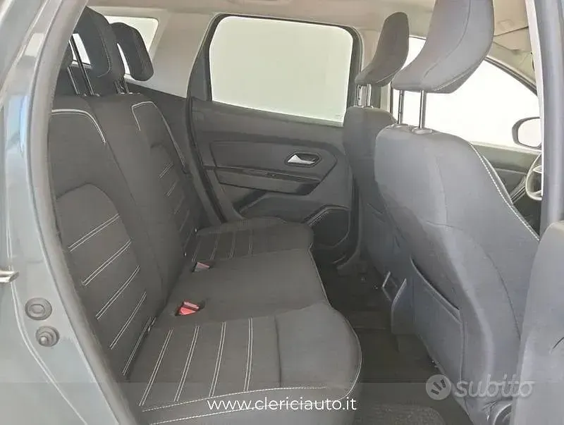 Usata Dacia Duster Journey 116 CV (85 kW) 2023 Grigio SUV