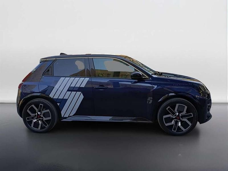 Usata Renault R5 Iconic 110 kW (150 CV) 2024 Bestyle berlino (blu notturno Utilitaria