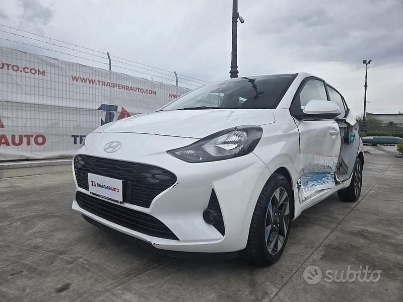Usata Hyundai i10 2024 Bianco Utilitaria