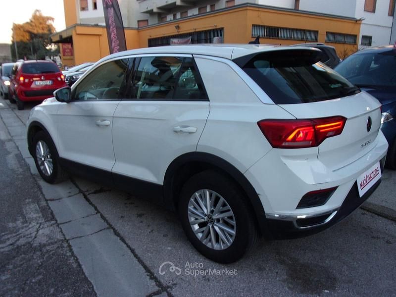 Usata VW T-Roc 110 CV (80 kW) 2021 Bianco SUV