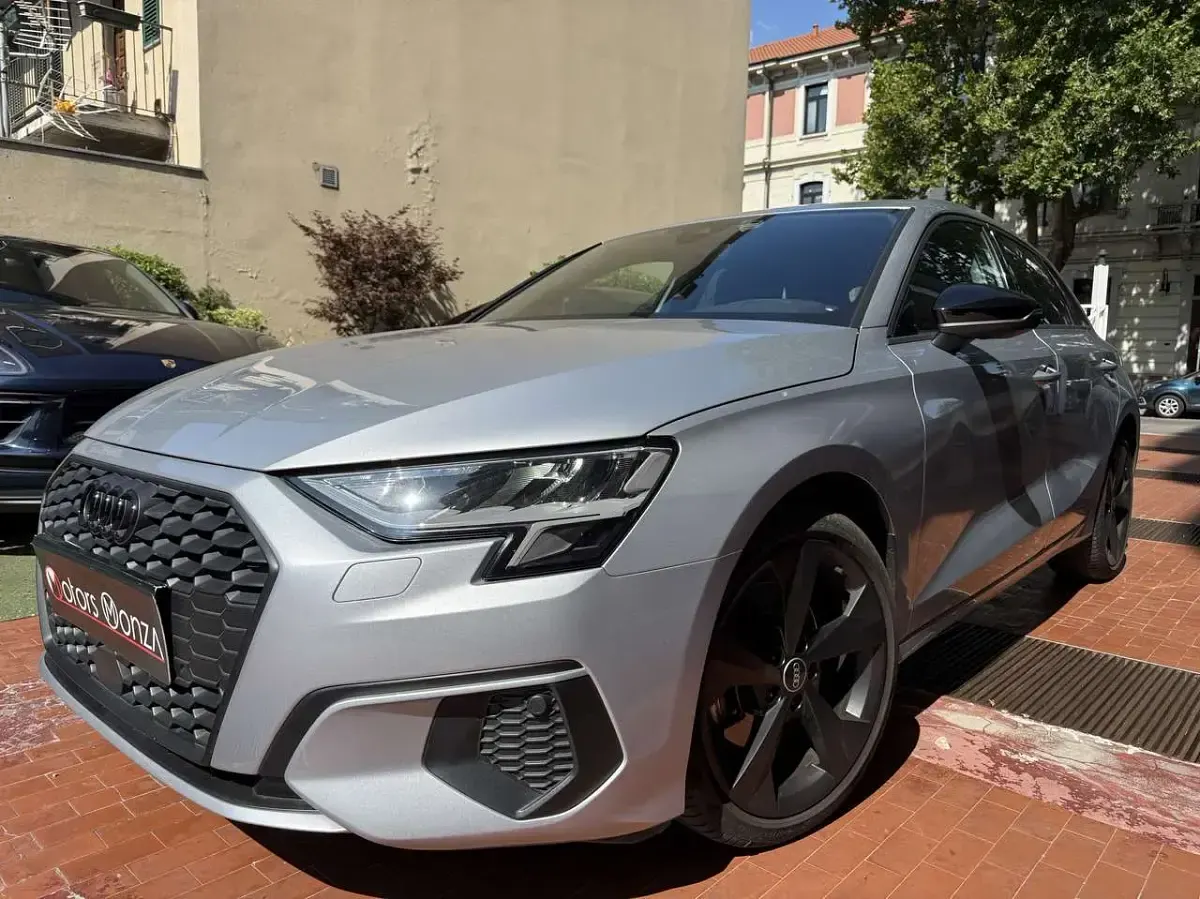 Usata Audi A3 150 CV (110 kW) 2021 Argento Berlina