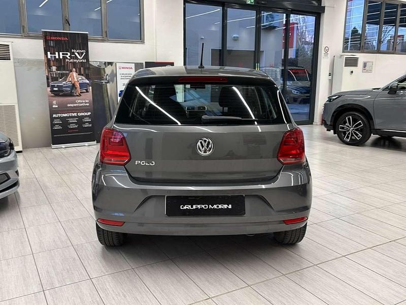 Usata VW Polo Comfortline 75 CV (55 kW) 2017 Grigio Utilitaria