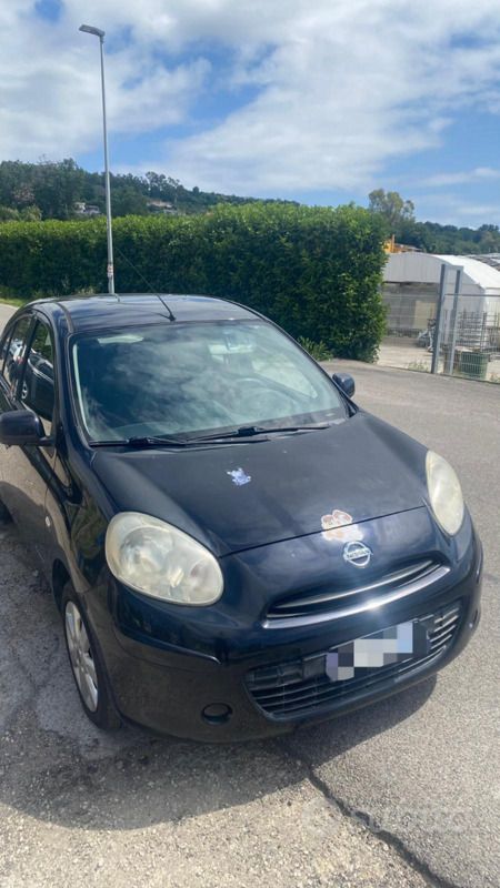Usata Nissan Micra 80 CV (58 kW) 2013 Nero Utilitaria