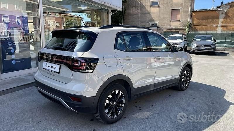 Usata VW T-Cross Style 95 CV (69 kW) 2023 Beige SUV