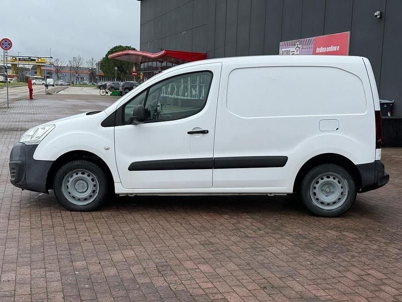 Usata Citroën Berlingo Feel 99 CV (72 kW) 2016 Bianco Monovolume