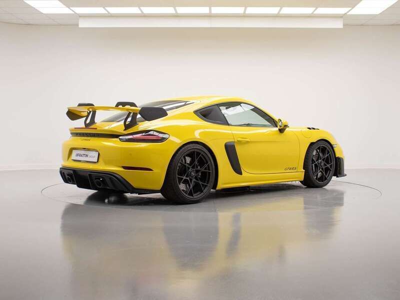 Usata Porsche 718 Cayman GT4 500 CV (367 kW) 2024 Giallo racing Coupé