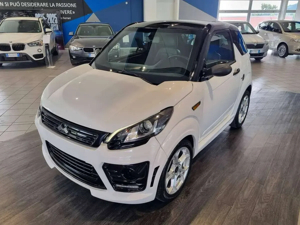 Usata Ligier JS50 2023 Bianco Utilitaria