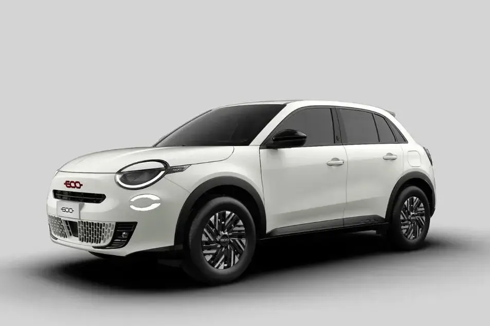 Usata Fiat 600 Business 110 CV (80 kW) 2026 SUV
