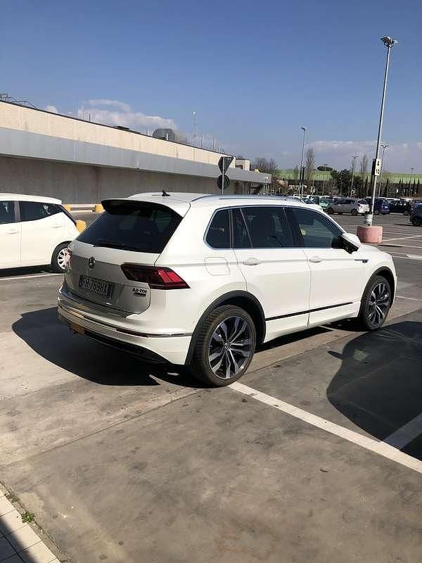 Usata VW Tiguan R-line 177 CV (130 kW) 2017 SUV