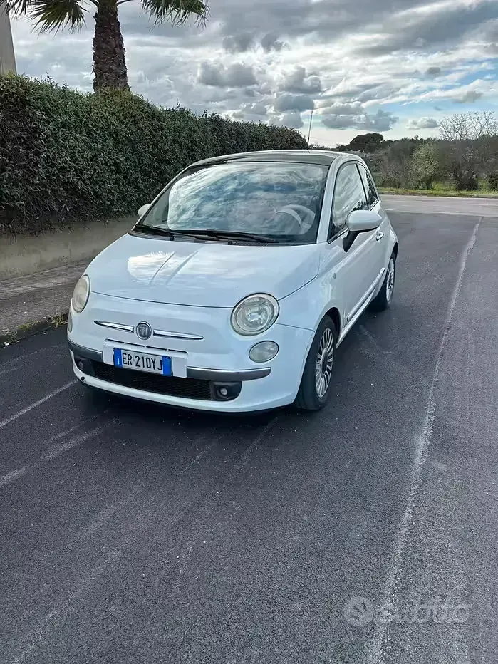 Usata Fiat 500 75 CV (55 kW) 2009 Bianco Cabrio