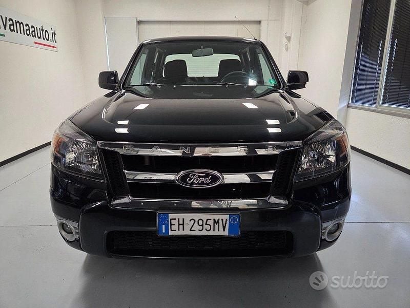 Usata Ford Ranger 143 CV (105 kW) 2011 Verde Pick-up