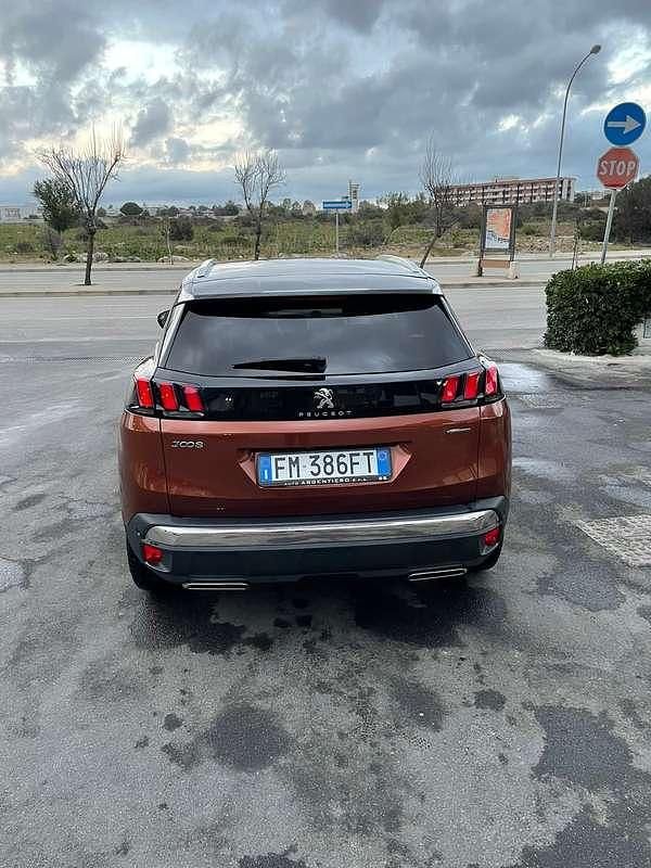 Usata Peugeot 3008 GT-line 120 CV (88 kW) 2017 Nero SUV