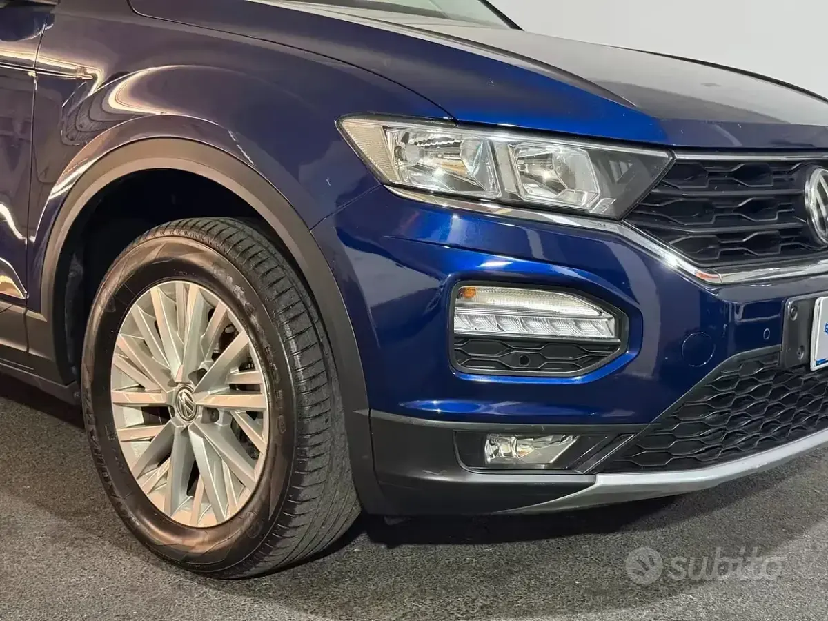 Usata VW T-Roc Advance 116 CV (85 kW) 2020 Bluazzurro SUV
