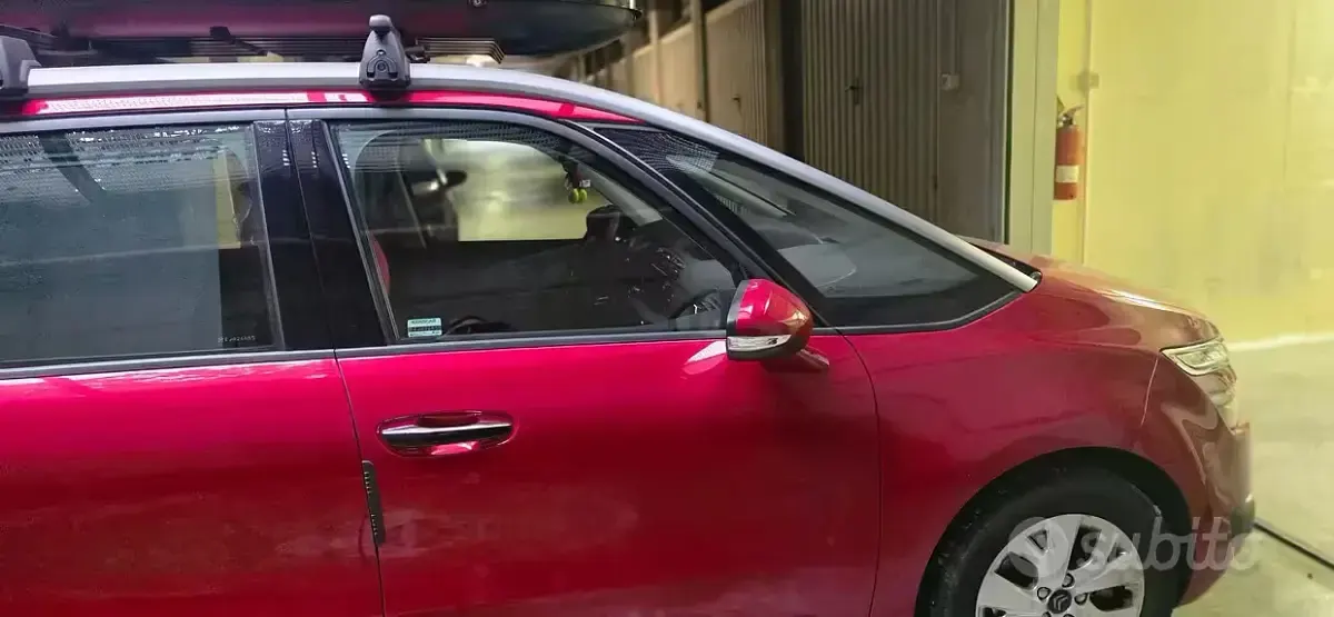 Usata Citroën Grand C4 Picasso 120 CV (88 kW) 2014 Rosso Monovolume