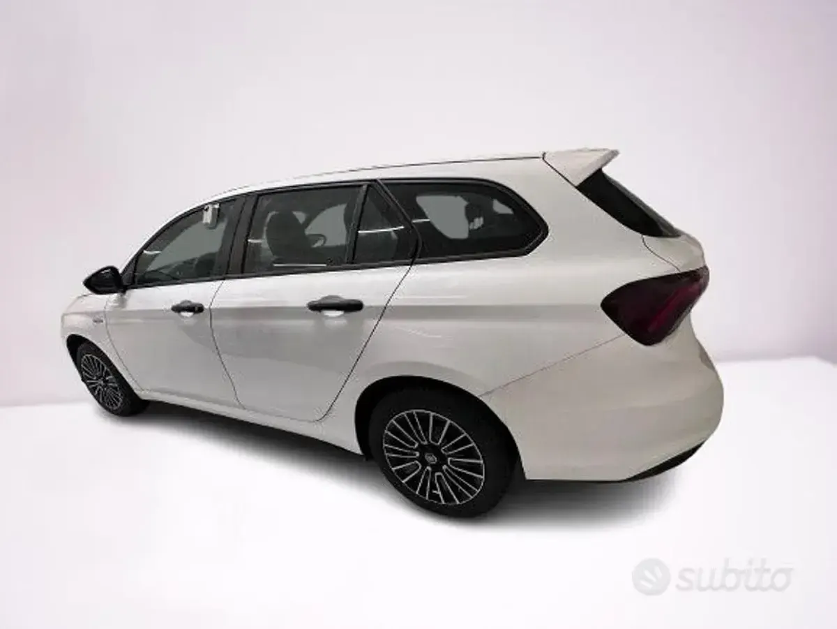 Usata Fiat Tipo City Life 131 CV (96 kW) 2021 Bianco Station wagon