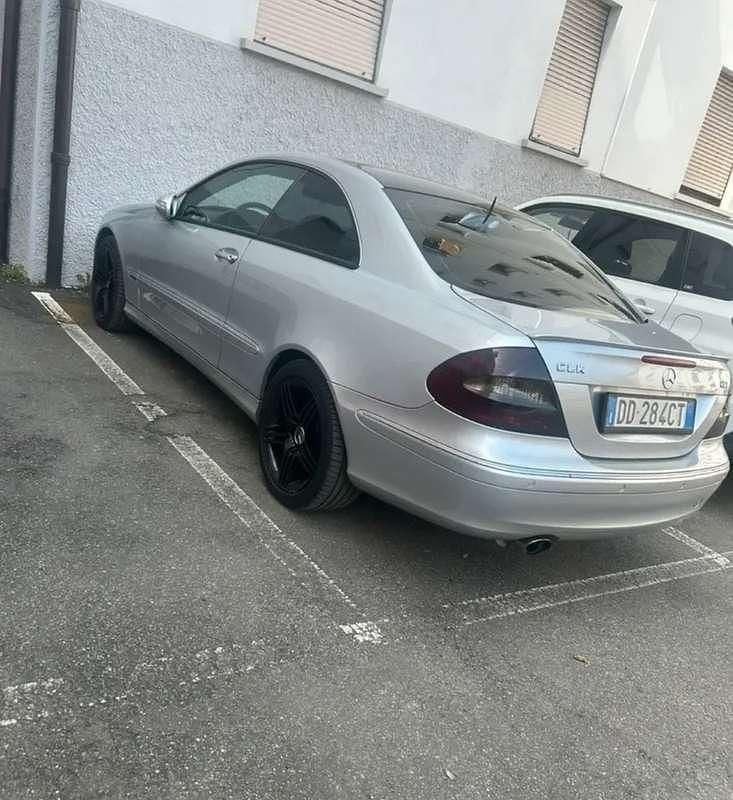 Usata Mercedes CLK220 Elegance 150 CV (110 kW) 2006 Coupé